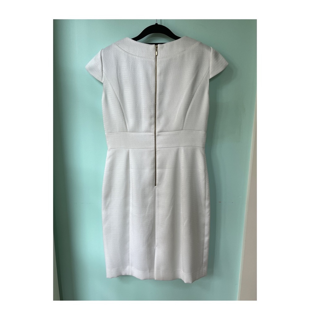 Tahari Authur S.Levine White Dress Gold Details Cap Sleeve 10 - Picture 4 of 13